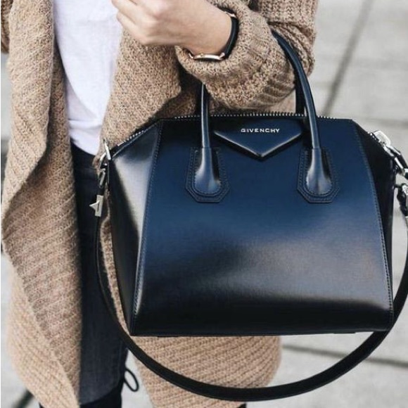 GIVENCHY  Antigona Bag - Picture 4 of 5